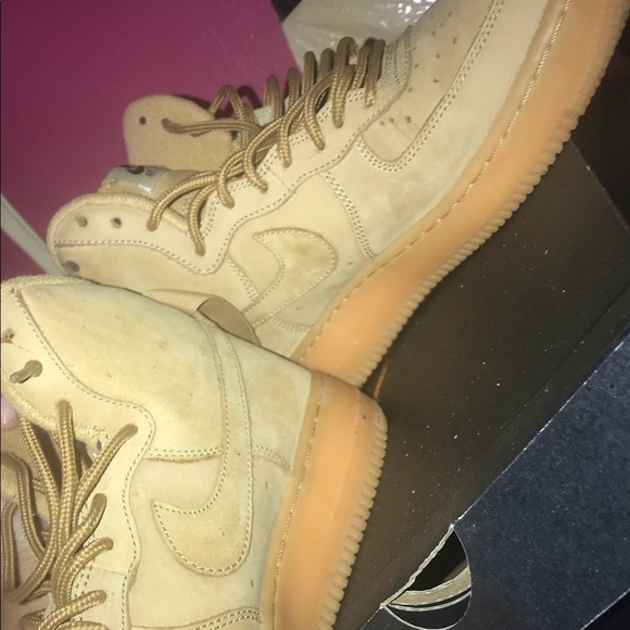 Nike Air Force 1 High 07’ LV8 Flax